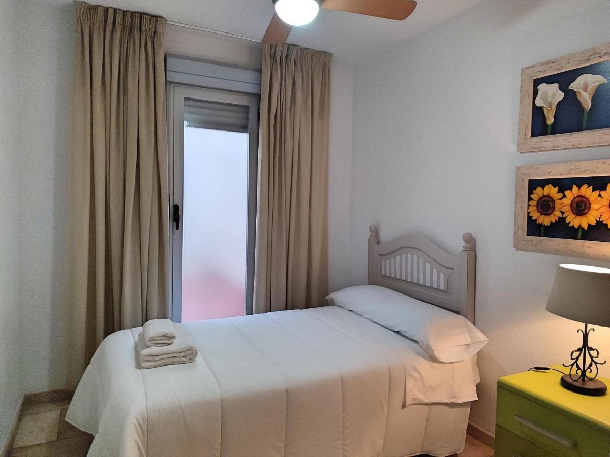 Apartamento Plaza Del Moreno Apartment Kordoba Bagian luar foto