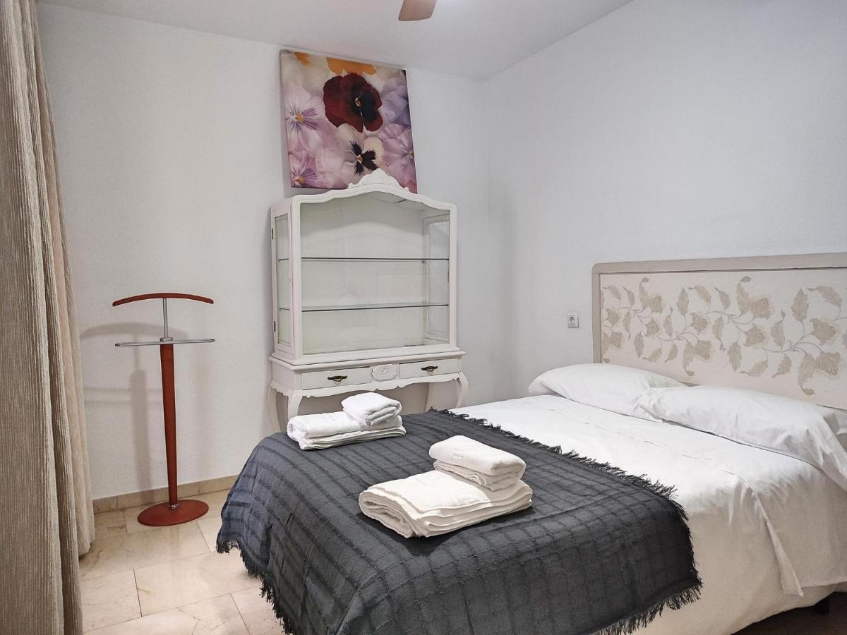 Apartamento Plaza Del Moreno Apartment Kordoba Bagian luar foto
